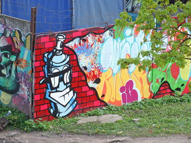 Graffiti Wall - Photo by Lets77