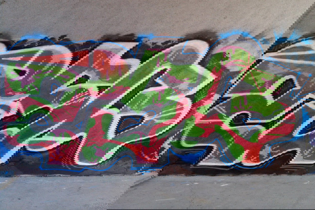 Graffiti Wall - Photo by Lezo - jam (2013)