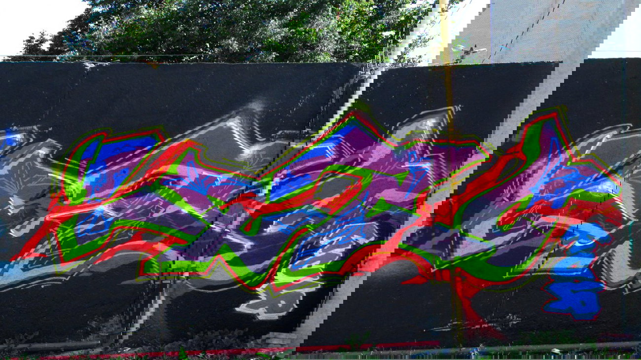 Graffiti Wall - Photo by Lezo - lezo (2014)