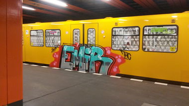 Graffiti Train in Berlin - Photo by Lifd5 (2017)