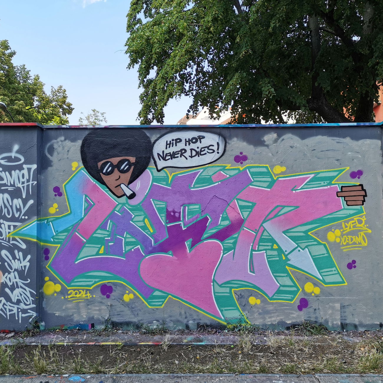 Graffiti Wall in Berlin - Photo by Lifd5 - lift (2024)
