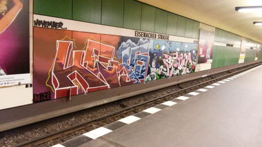 Graffiti Bombing in Berlin - Photo by Lifd5