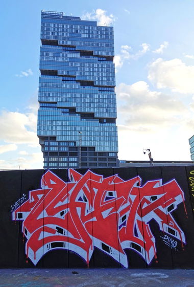 Graffiti Wall in Berlin - Photo by Lifd5 - lyft