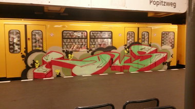 Graffiti in Berlin - Photo by Lifd5 (2015)
