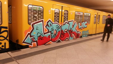 Graffiti Train in Berlin - Photo by Lifd5 (2017)