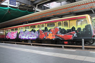 Graffiti Train in Berlin - Photo by Lifd5 (2016)