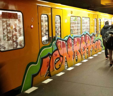 Graffiti Train in Berlin - Photo by Lifd5 (2016)