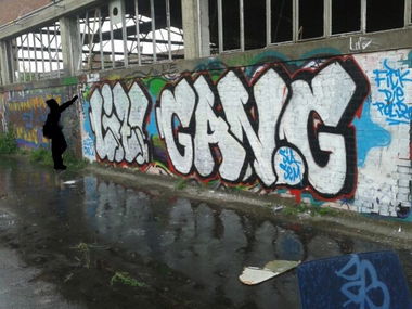 Graffiti Wall in Bonn - Photo by LifeIsZweet - bonn, liz, sia (2013)