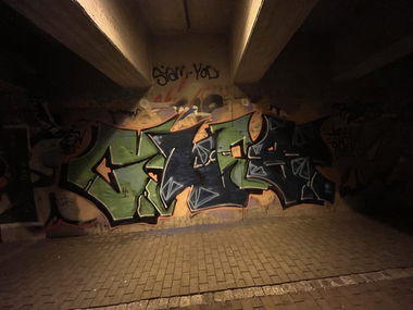 Graffiti Bombing in Paderborn  - Photo by Lkwpeter - Choe, tnf