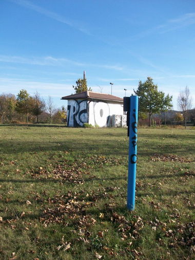 Graffiti Bombing - Photo by LosPicos - io, pc