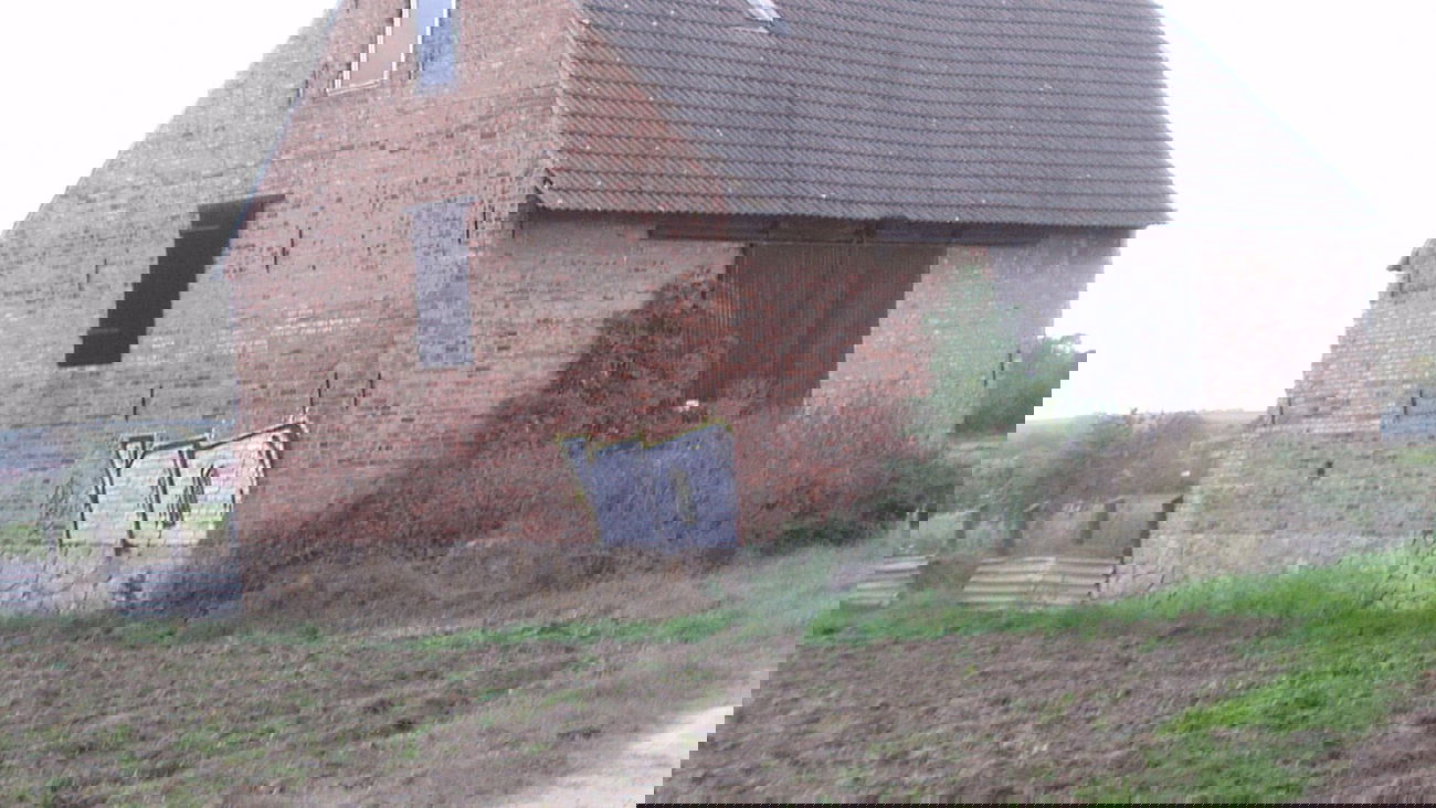 Graffiti Bombing - Photo by LosPicos - io