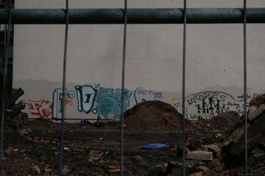 Graffiti Bombing - Photo by LosPicos - IO (2015)