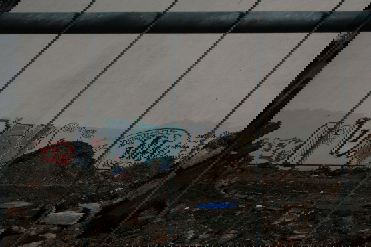 Graffiti Bombing - Photo by LosPicos - IO (2015)