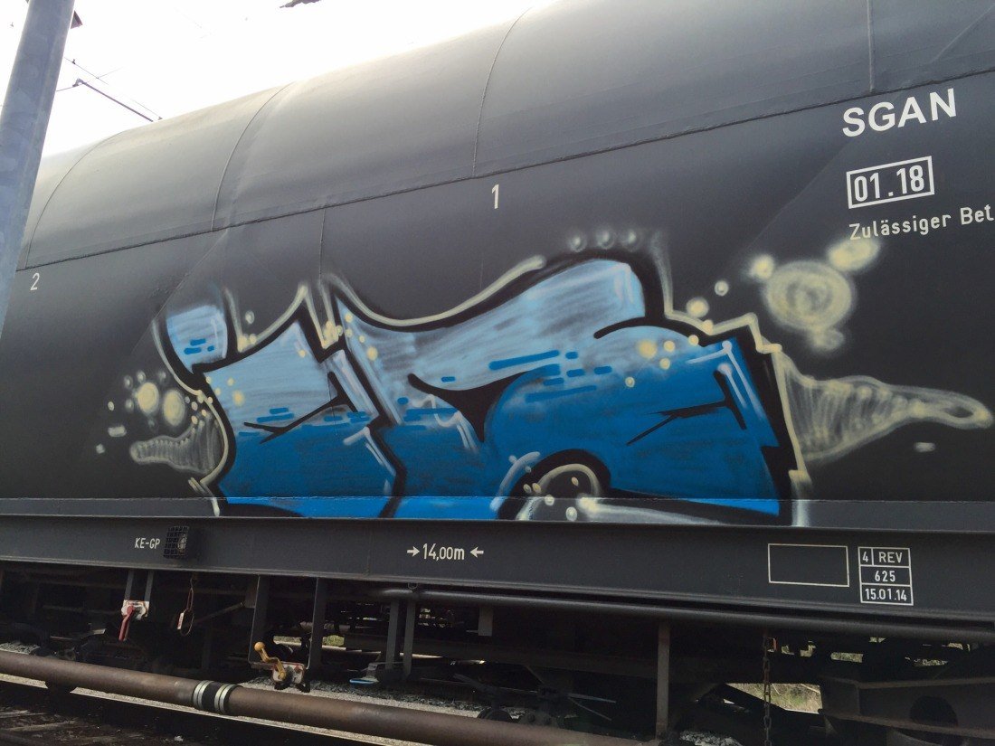 Graffiti Train - Photo by LosPicos - IO (2015)