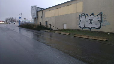 Graffiti Bombing - Photo by LosPicos - io