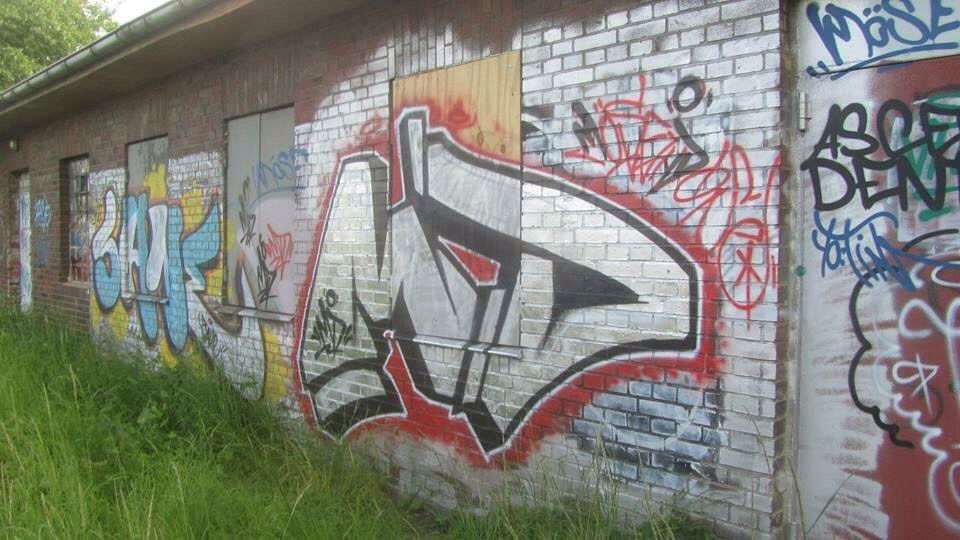 Graffiti Wall - Photo by Love - MD