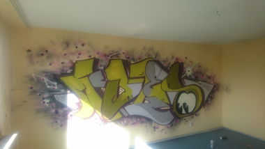 Graffiti Wall - Photo by LuxusLP