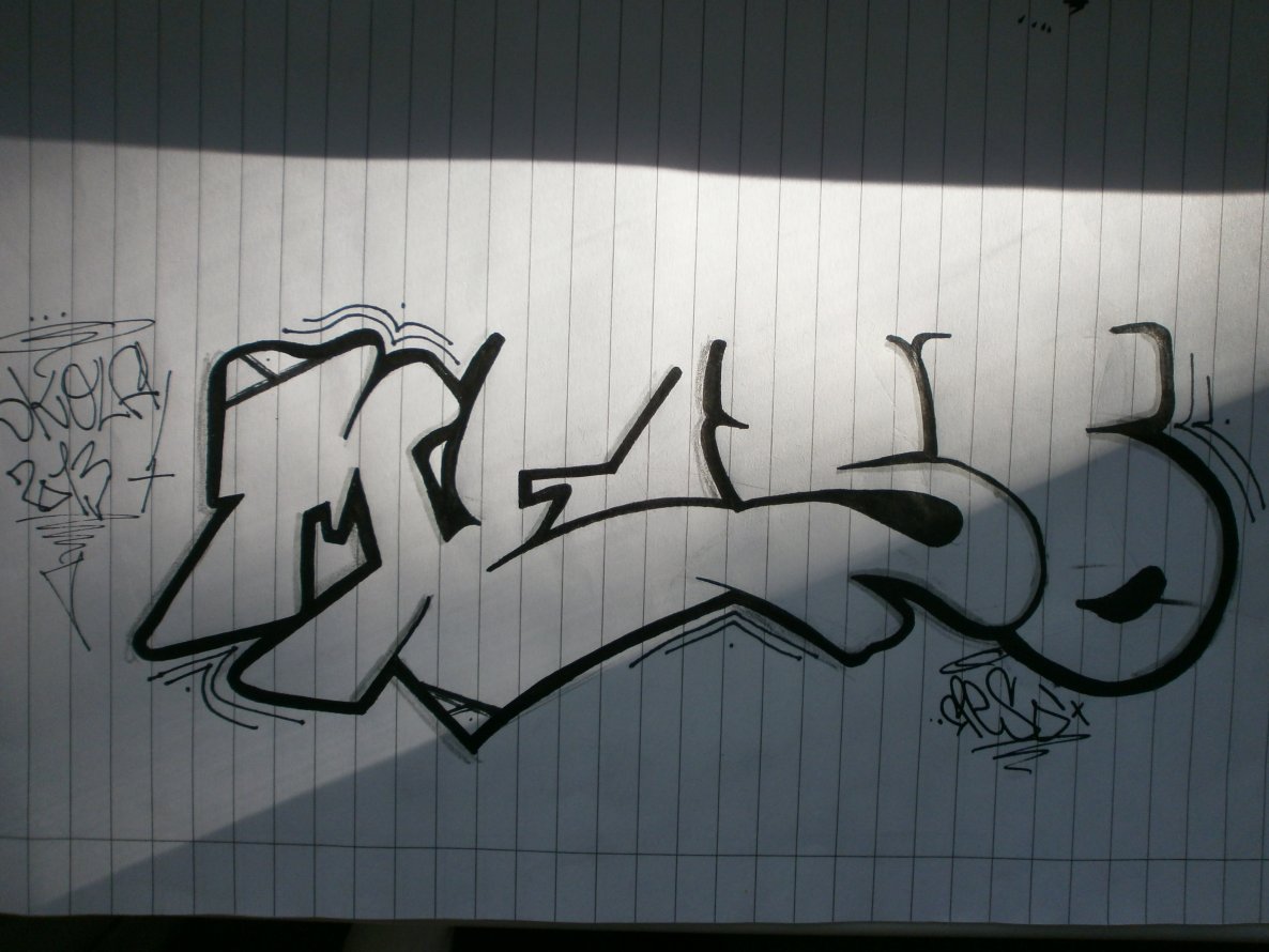 Graffiti Sketch - Photo by M3sO