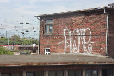 Graffiti Wall - Photo by MABS - ALONE