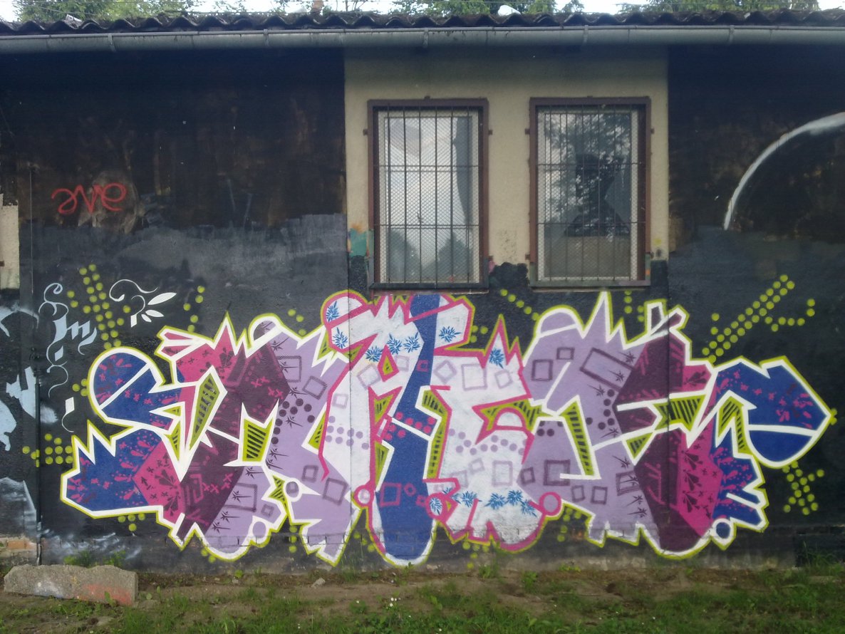 Graffiti Wall - Photo by MACE - Mace.Kotlina.Cru (2011)