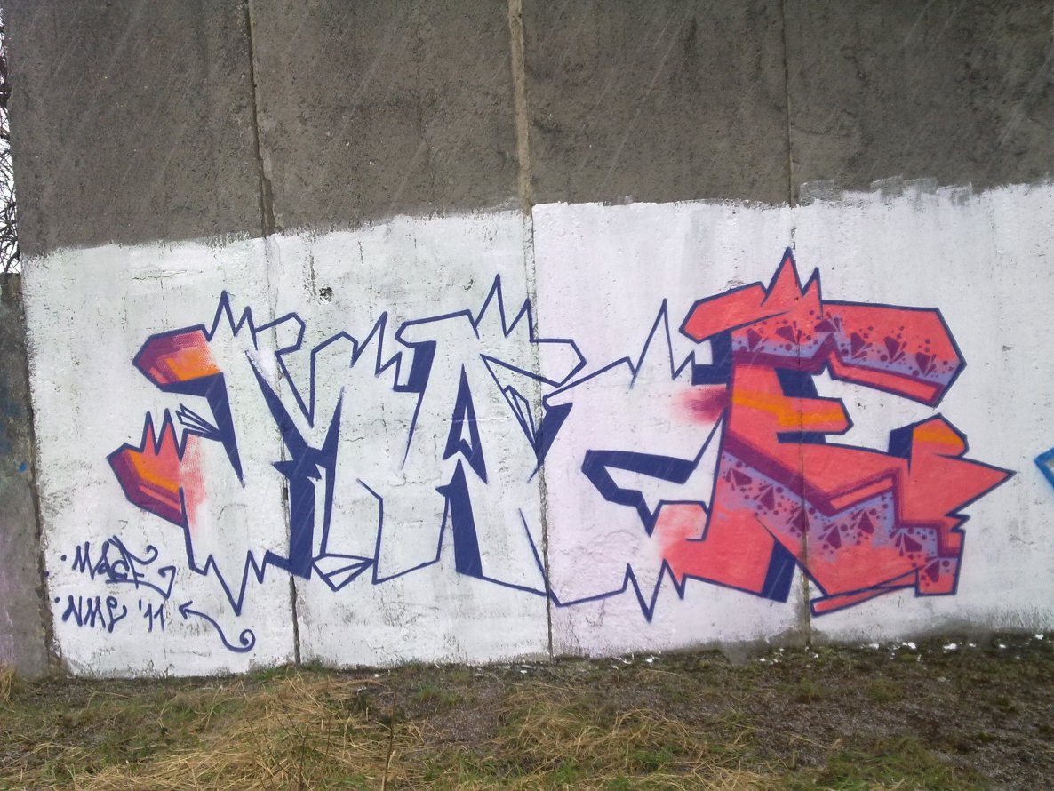 Graffiti Wall - Photo by MACE - Mace.Kotlina.Cru.Vmi (2011)