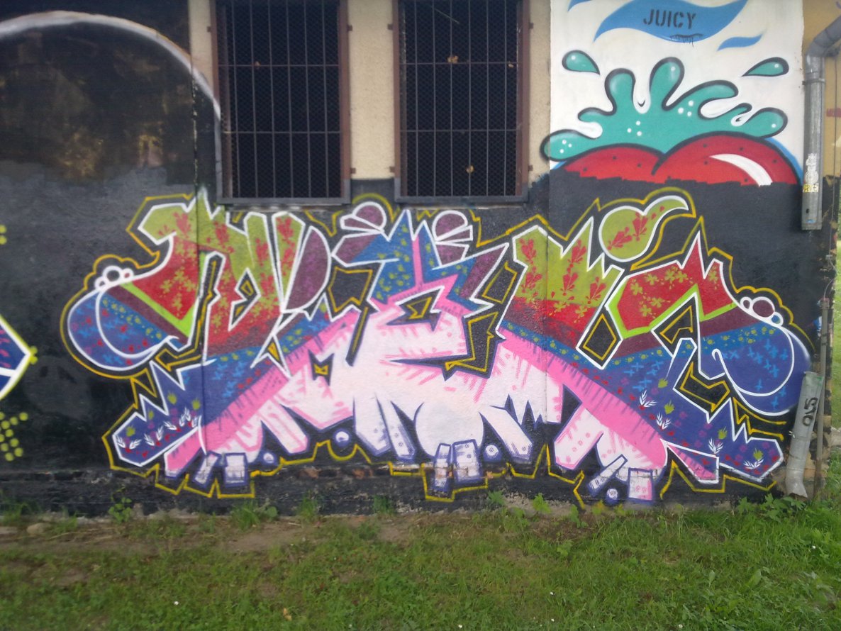 Graffiti Wall - Photo by MACE - Mace.Doris.Kotlina.Cru (2011)