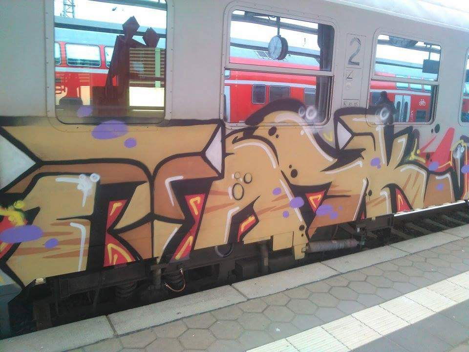 Graffiti Train - Photo by MADAFAKA