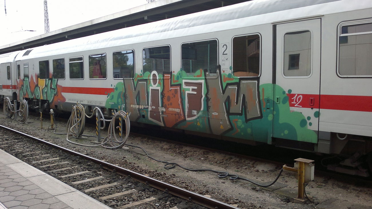 Graffiti Train - Photo by MADAFAKA