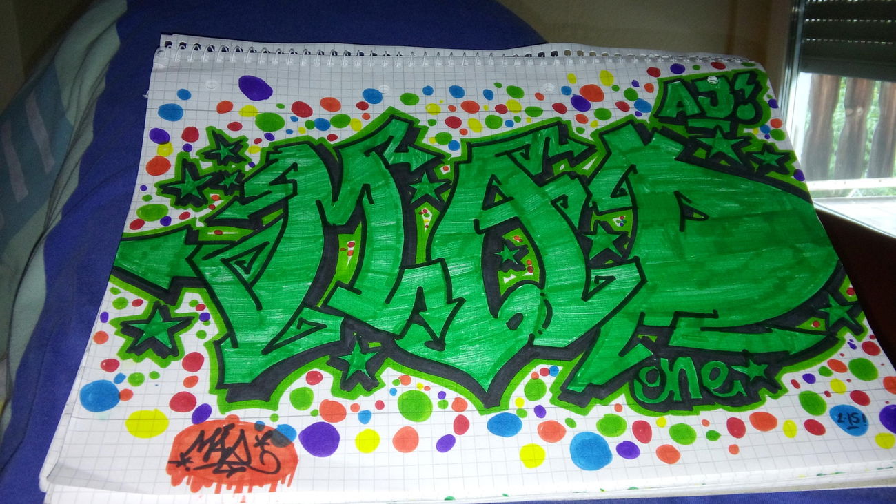 Graffiti Sketch in Trier - Photo by MADoner (2015)