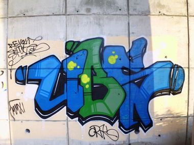 Graffiti Bombing - Photo by MAERONE - maer, ultra, bombers (2011)