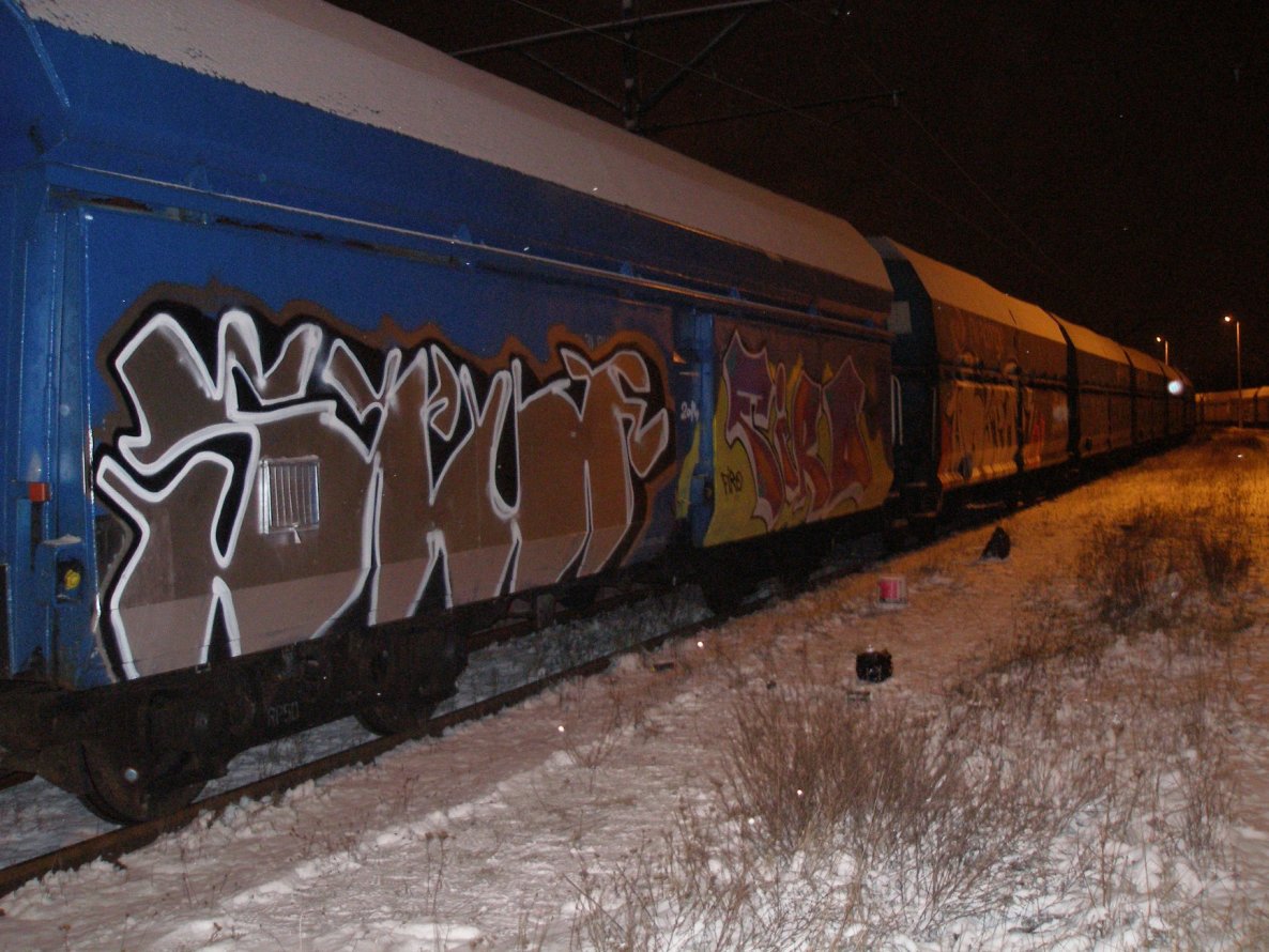 Graffiti Train - Photo by MAJSTER - STUF, CSHK, FIRO (2014)