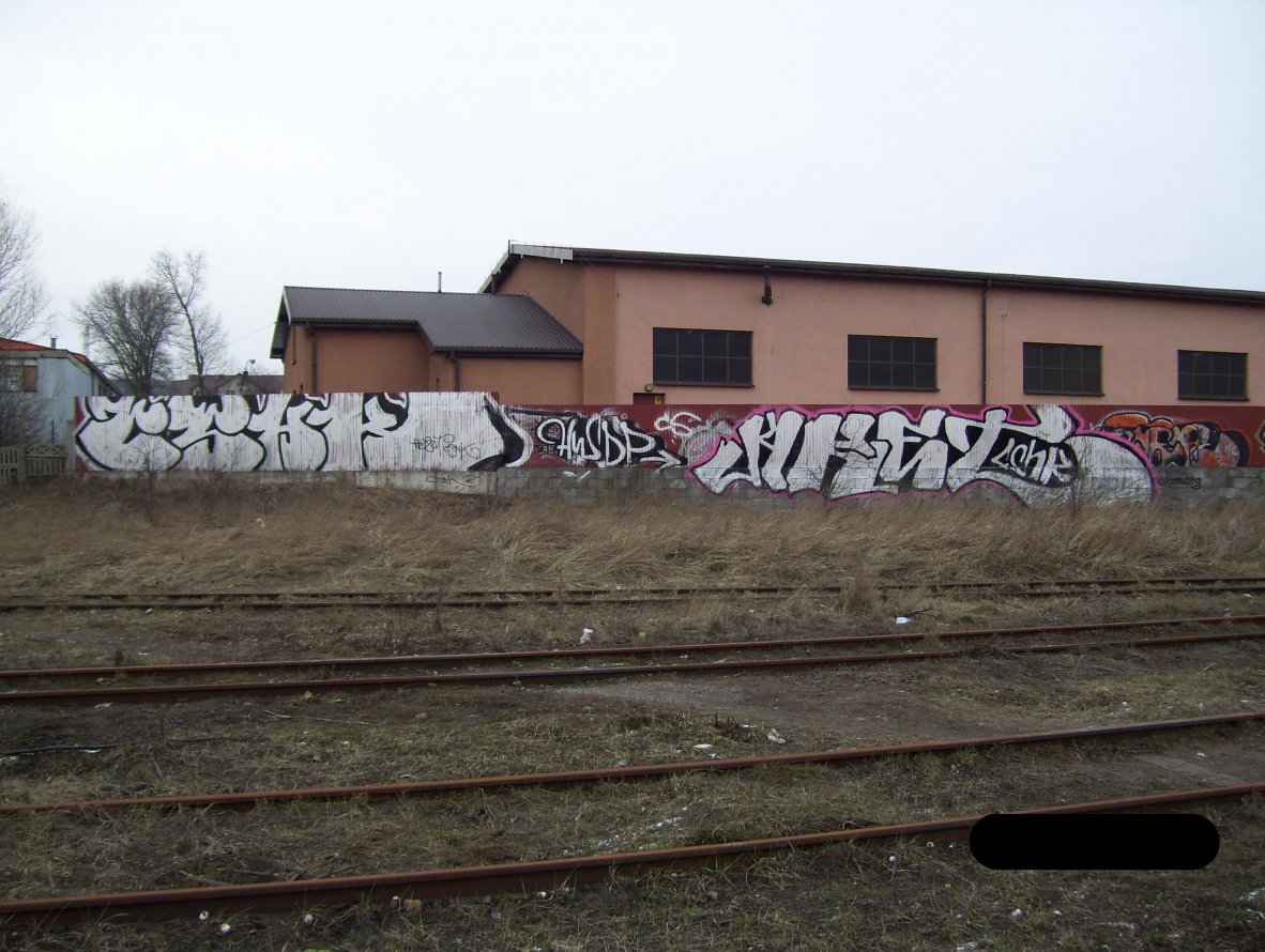 Graffiti Wall - Photo by MAJSTER - CSHK, AKET, HWDP (2011)