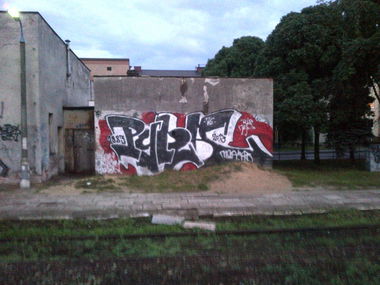 Graffiti Bombing - Photo by MAJSTER - PYHA, ILE, MUCH (2014)