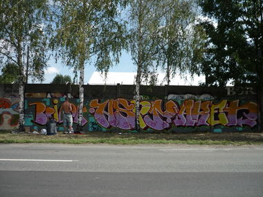 Graffiti Wall - Photo by MAJSTER - BRICK, HSPT, AKET (2014)