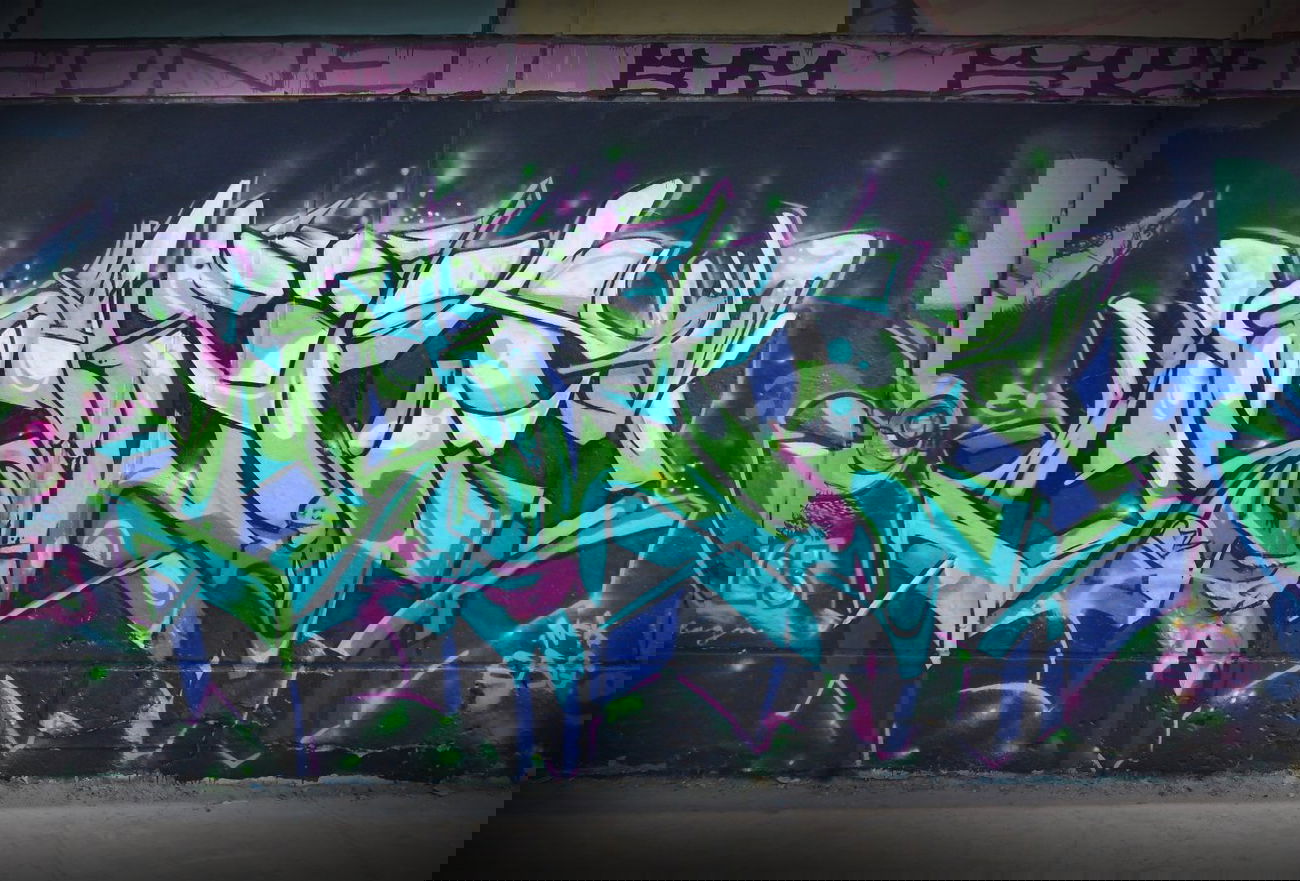 Graffiti Wall - Photo by MANIA189 - MANIA189