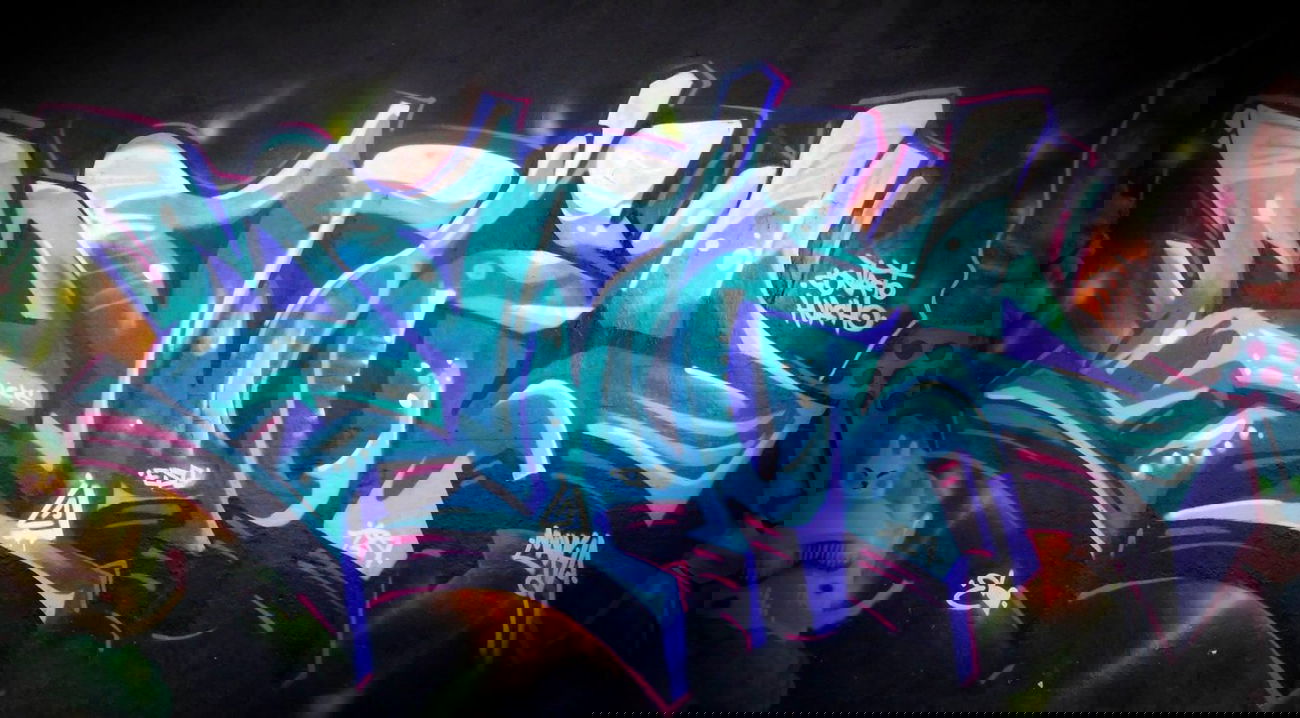 Graffiti Wall - Photo by MANIA189 - MANIA189