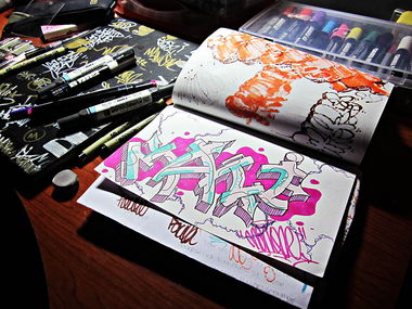 Graffiti Sketch in Pego - Photo by MANIONE - mani (2014)