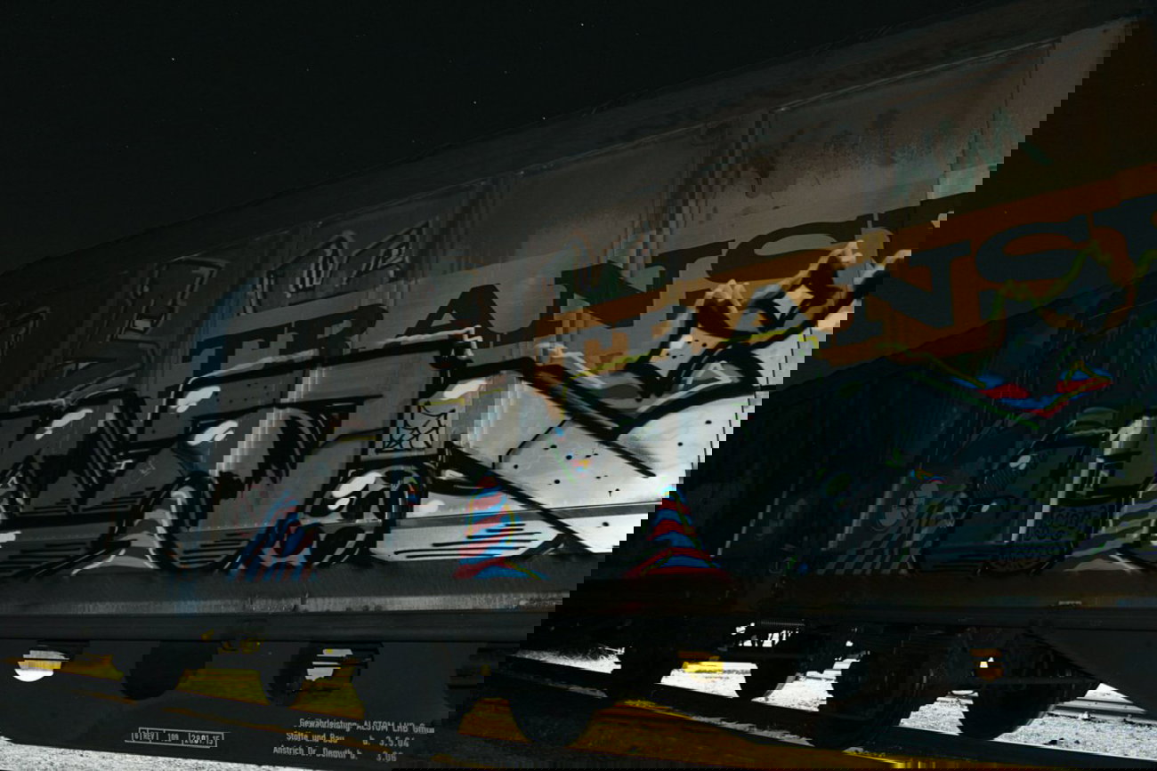 Graffiti Train - Photo by MANKER - fr8, freight