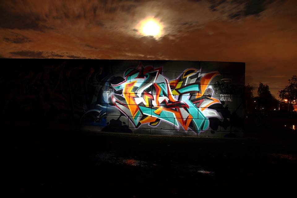 Graffiti Wall - Photo by MAOS_KVS - feser (2013)