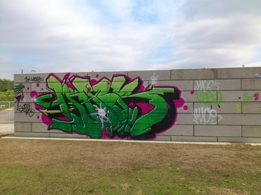 Graffiti Wall - Photo by MAOS_KVS - maos, legal, first (2013)