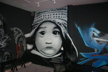 Graffiti Wall - Photo by MATETWO - vietnam, hanoi (2013)