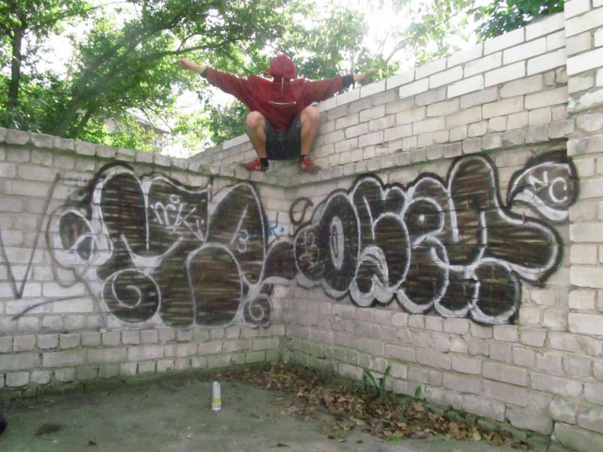 Graffiti Wall - Photo by MENO - MENO, OSEM (2013)