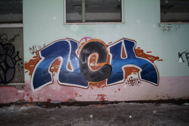 Graffiti Bombing - Photo by MENO - MEKS (2014)