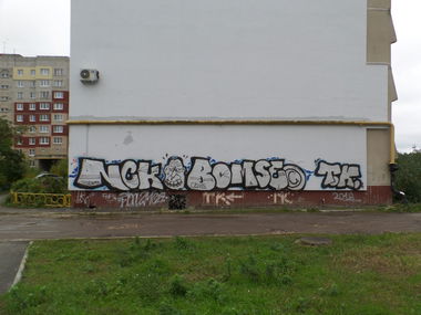 Graffiti Bombing - Photo by MENO - NCK, BOMS, TK (2016)