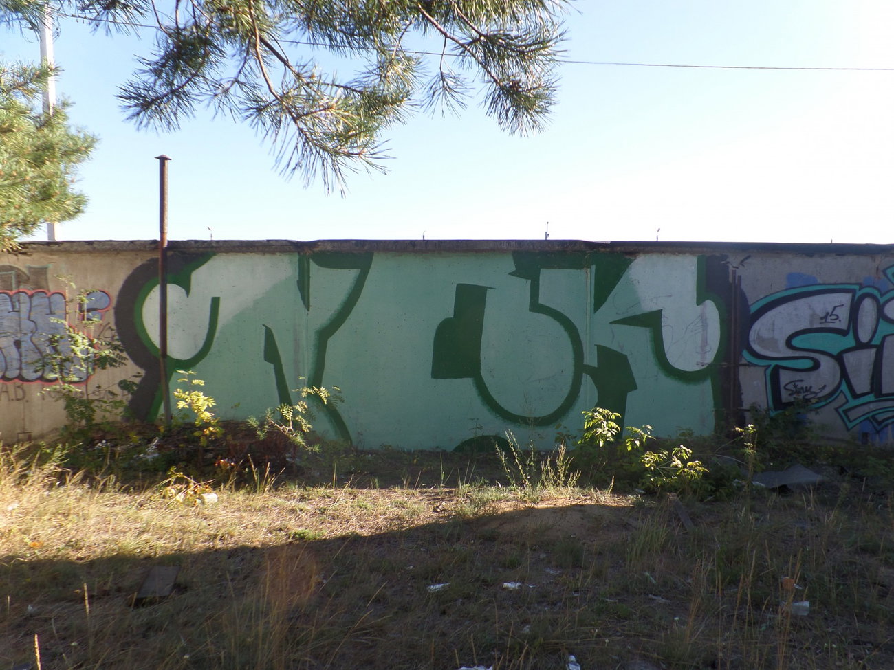 Graffiti Wall - Photo by MENO - MENO, ONAS (2016)