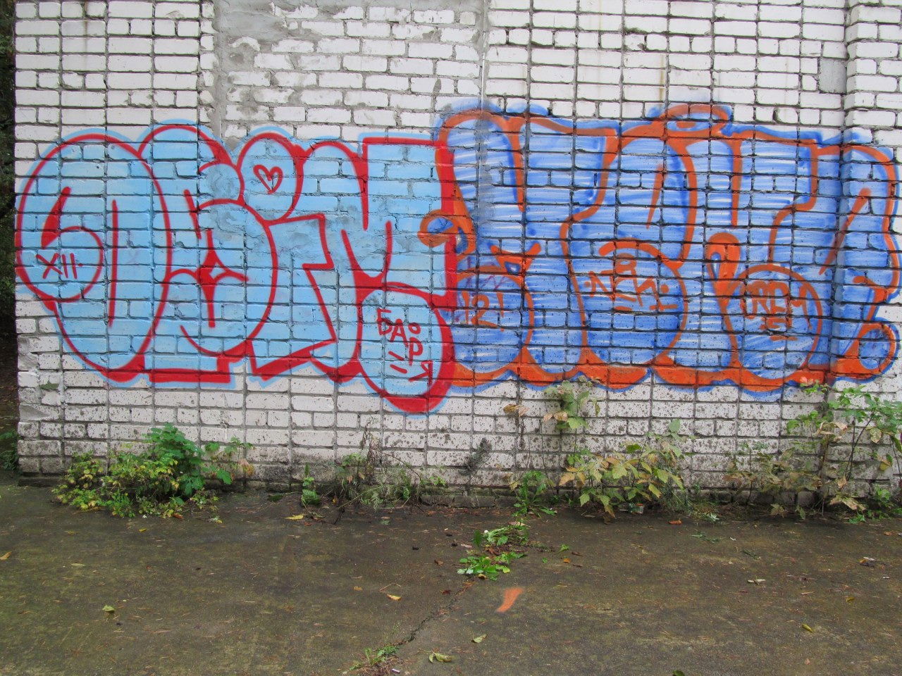 Graffiti Wall - Photo by MENO - OSEM, MENO (2012)