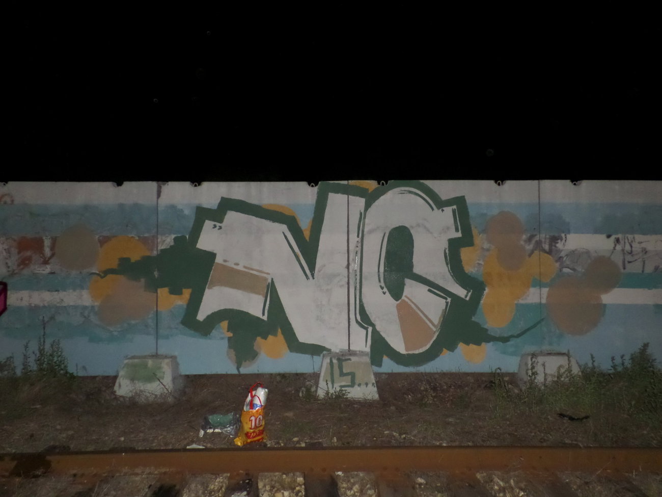 Graffiti Bombing - Photo by MENO - MENO, NCK