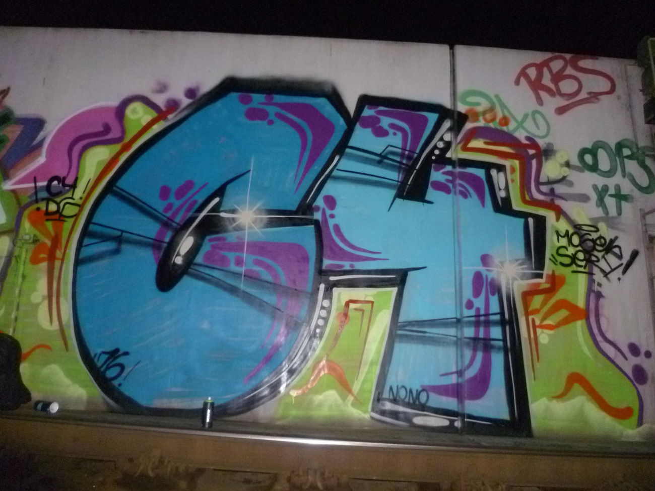 Graffiti Bombing - Photo by MGBonn - C4, Mogel, Sery