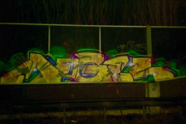 Graffiti Wall - Photo by MGBonn - Mogel, C4