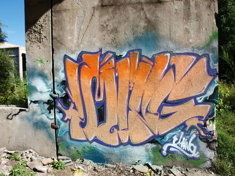Graffiti Wall in Irkutsk - Photo by MING (2013)